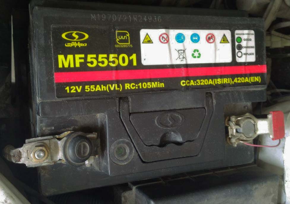 مشخصات روی باتری خودرو